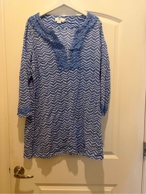 vineyard vines blue and white striped dress | Dresses | Vineyard Vines Boho Lacetrim Color:Cream White Floral in feel Easy Maxi Dresses: Floral Sosandar Black Gold Tab